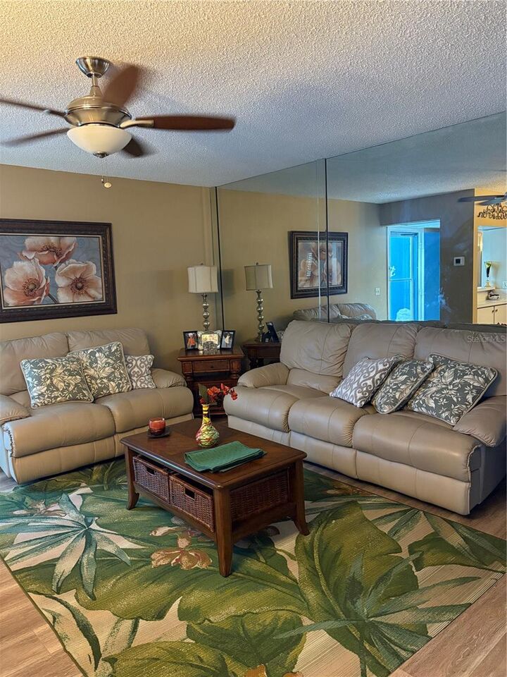 Property Photo:  273 Rex Place H  FL 33708 