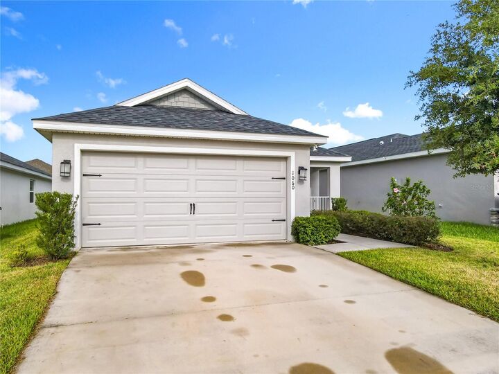 Property Photo: 1060 Cascade Drive FL 33837