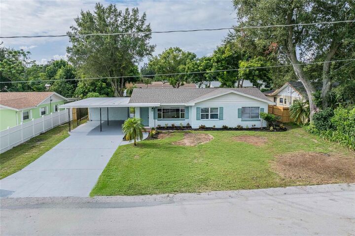1520 Avenue H NE  Winter Haven FL 33881 photo
