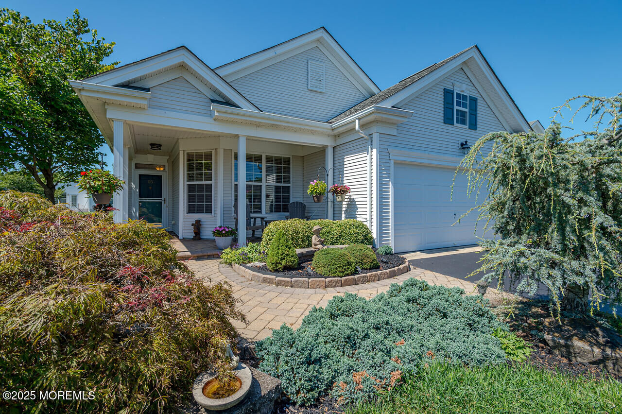 Property Photo:  50 Stamford Drive  NJ 08527 