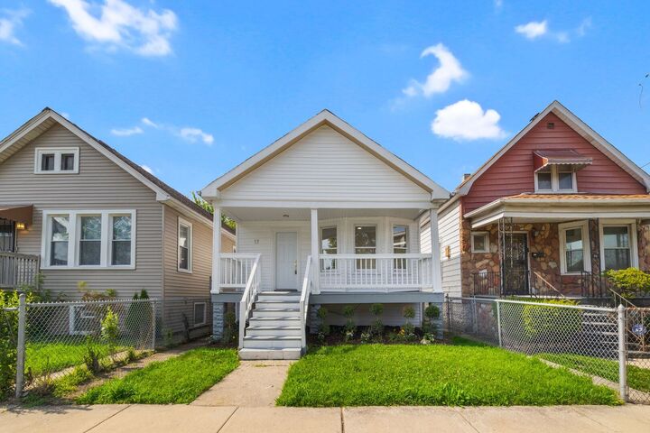 Property Photo: 17 E 100th Place IL 60628
