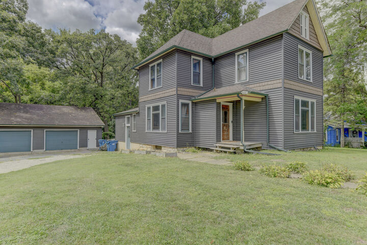 1322 Benton Street  Crete IL 60417 photo
