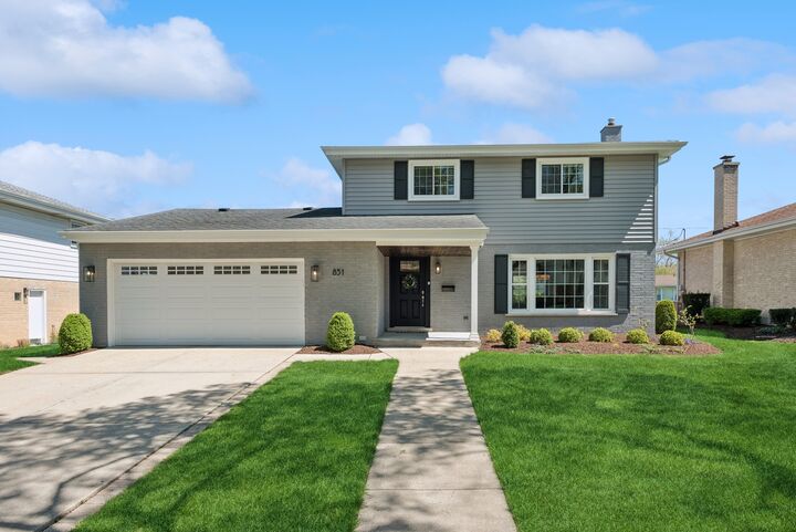 851 S Hillcrest Avenue  Elmhurst IL 60126 photo