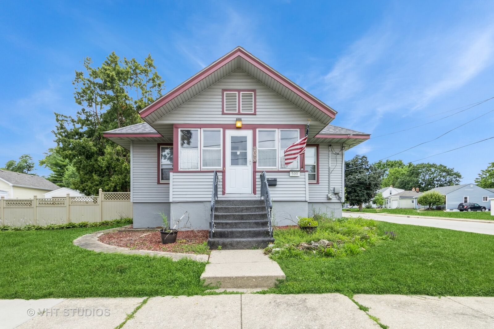 Property Photo: 500 Gertrude Street IL 60123