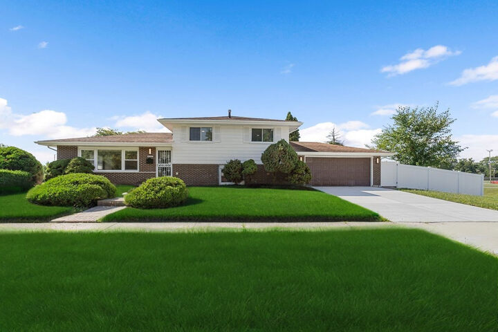 Property Photo: 4101 Park Lane IL 60478
