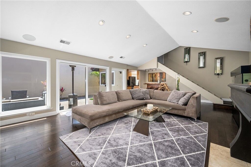 Property Photo: 450 Electric CA 90740
