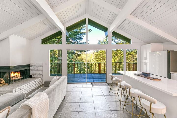 Property Photo:  628 Rose Lane  CA 92391 