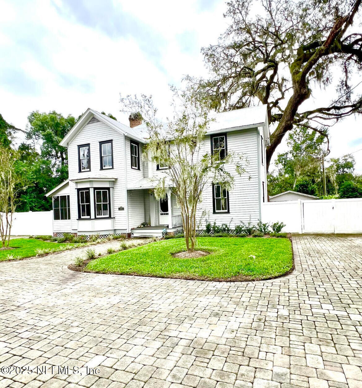 Property Photo:  12277 Mandarin Road  FL 32223 