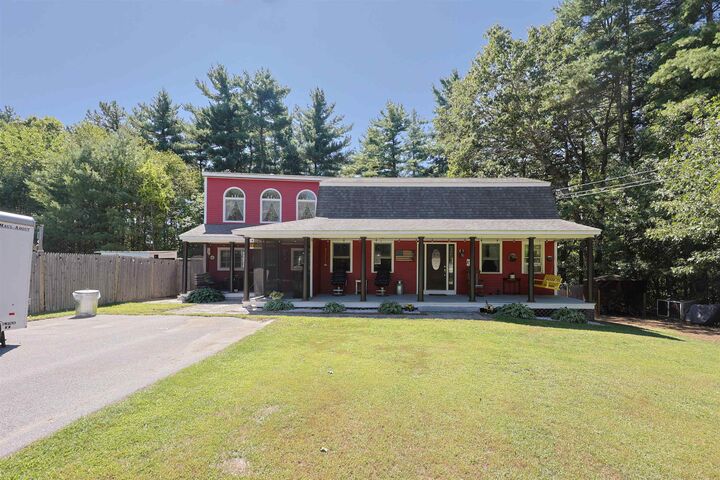 Property Photo:  5 Audrey Lane  NH 03858 