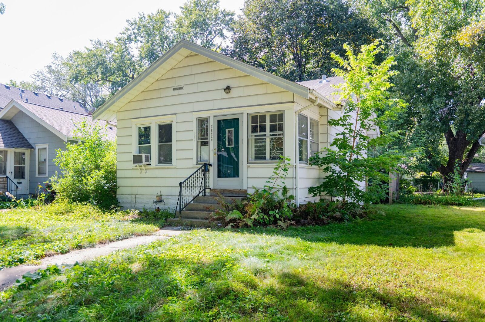Property Photo: 3632 43rd Avenue S MN 55406