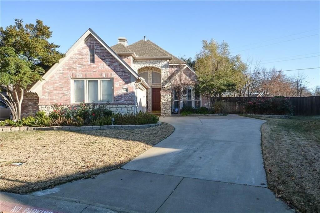 Property Photo:  148 Arbor Glen Drive  TX 76039 