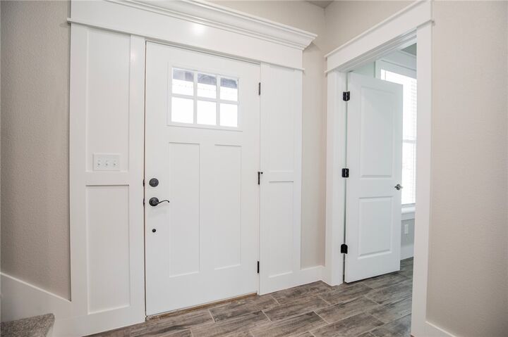 Property Photo: 104 White Oak Street AR 72734