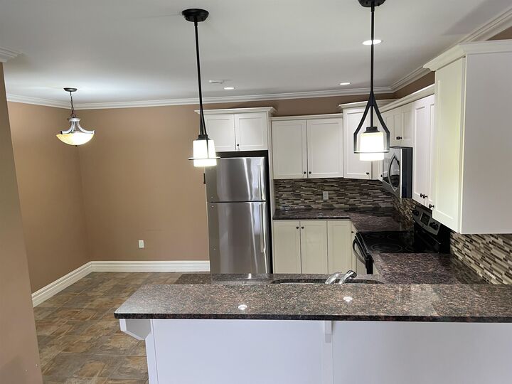 Property Photo:  55 Glen Stewart Drive 207  PE C1B 2A8 