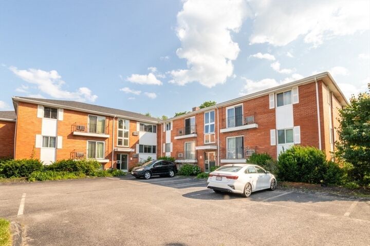 Property Photo:  3 Endicott Street 01  MA 02062 