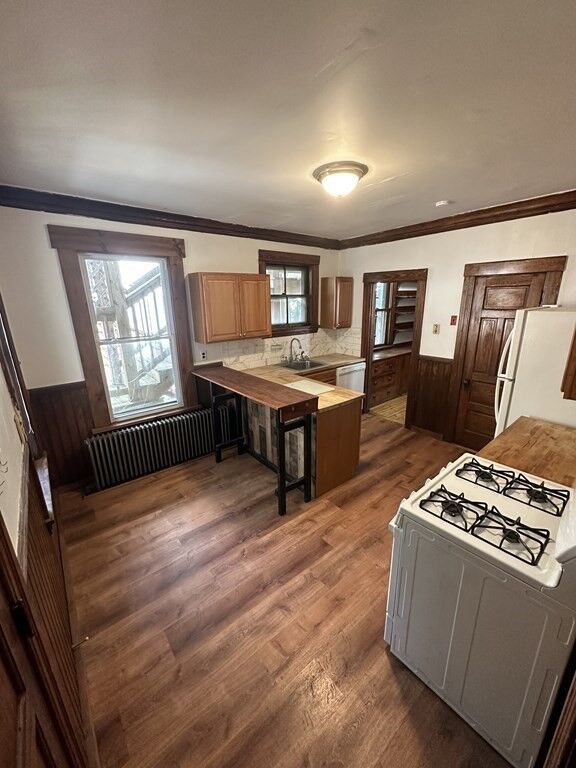 Property Photo: 130 Vernon Street 1 MA 01610