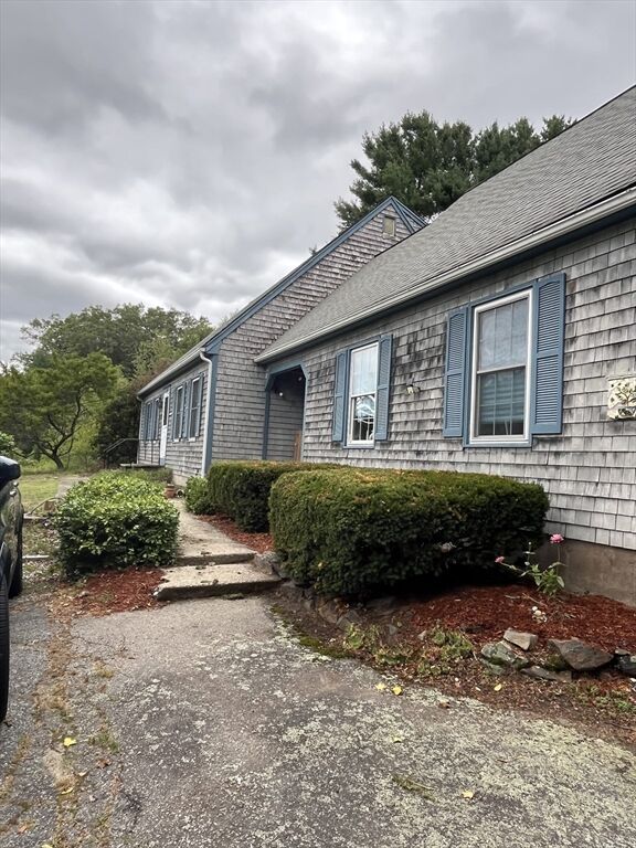 Property Photo:  164 Greene St  MA 01747 