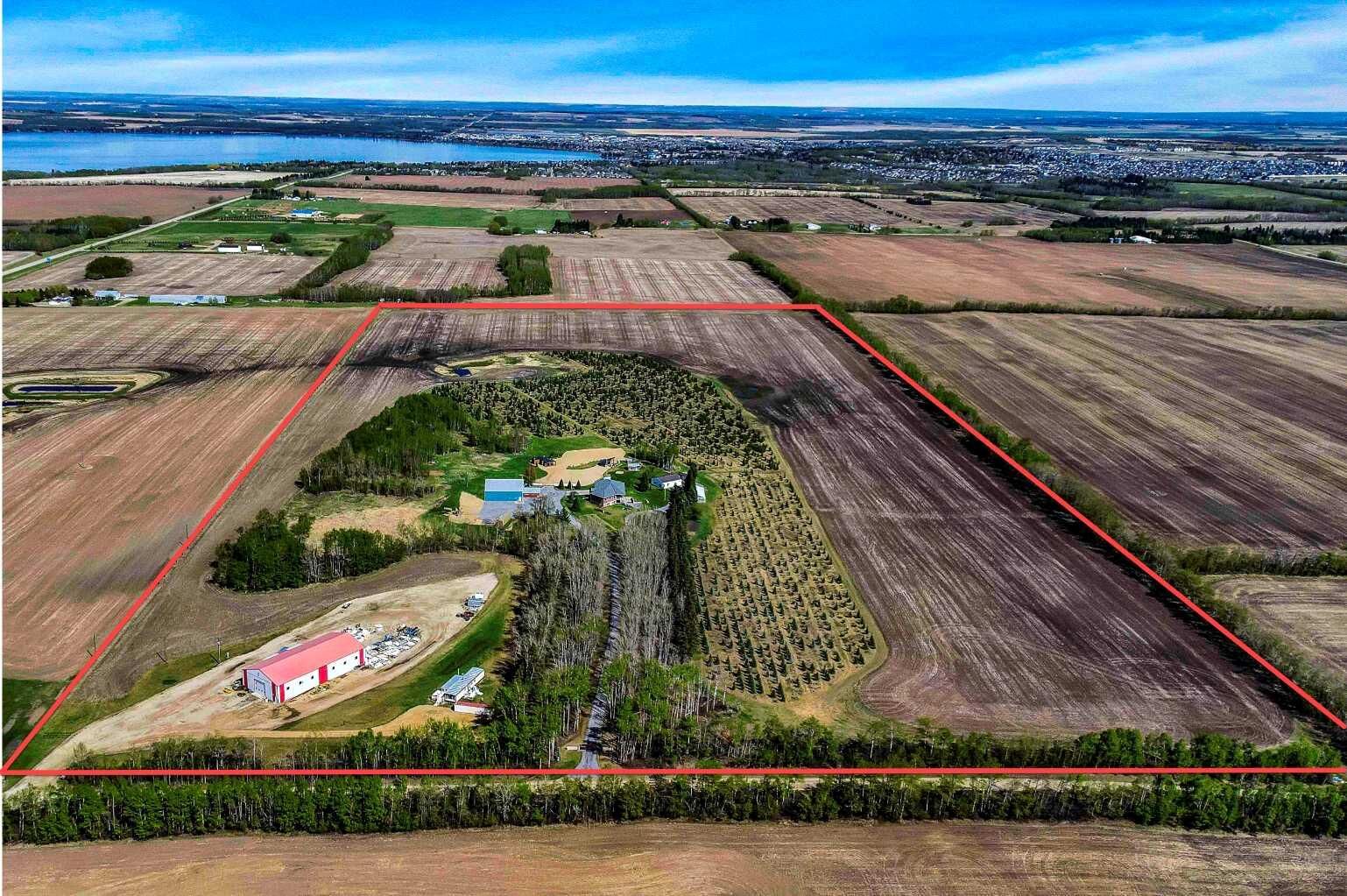 Property Photo: 38551 Range Road 21 AB T4E 2M7