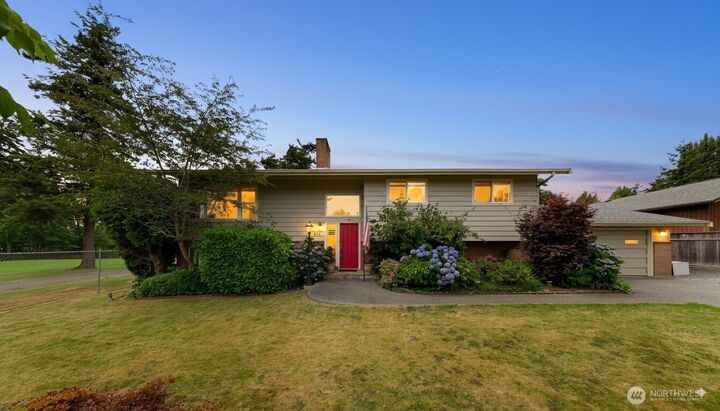 2721  McLeod Road  Bellingham WA 98225 photo