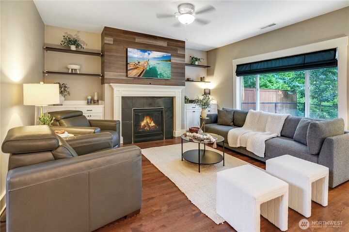 Property Photo: 15549 SE 160th Place WA 98058