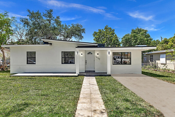 14120 NW 5th Avenue  North Miami FL 33168 photo