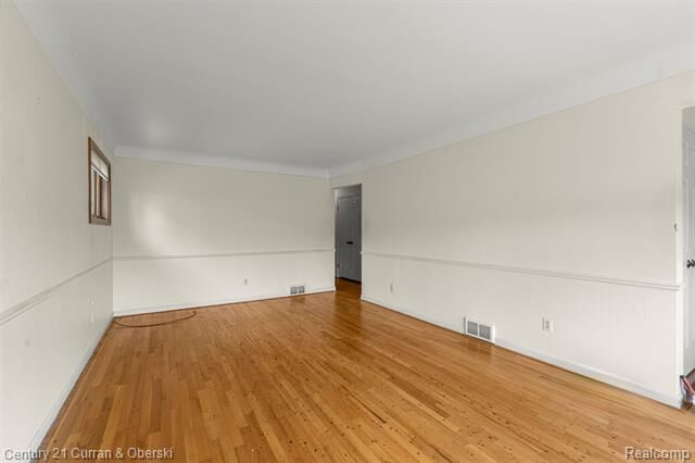 Property Photo: 25542 W Warren Street MI 48127