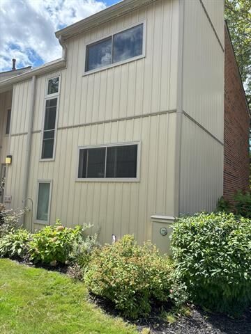 Property Photo: 2114 Hyde Park Road MI 48207