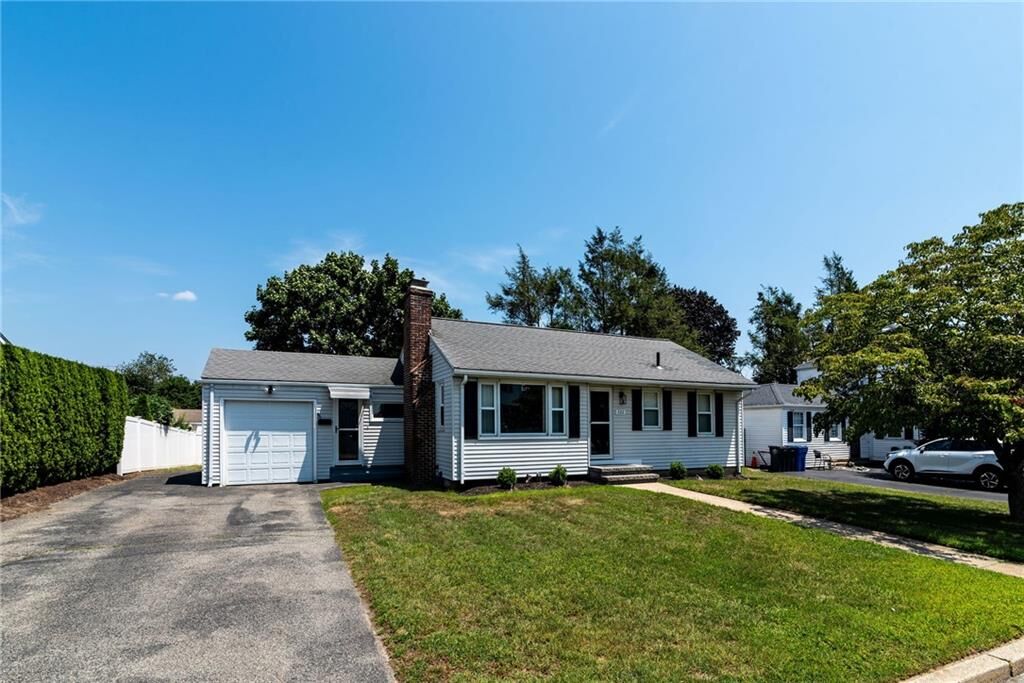 Property Photo: 322 Garden City Drive RI 02920