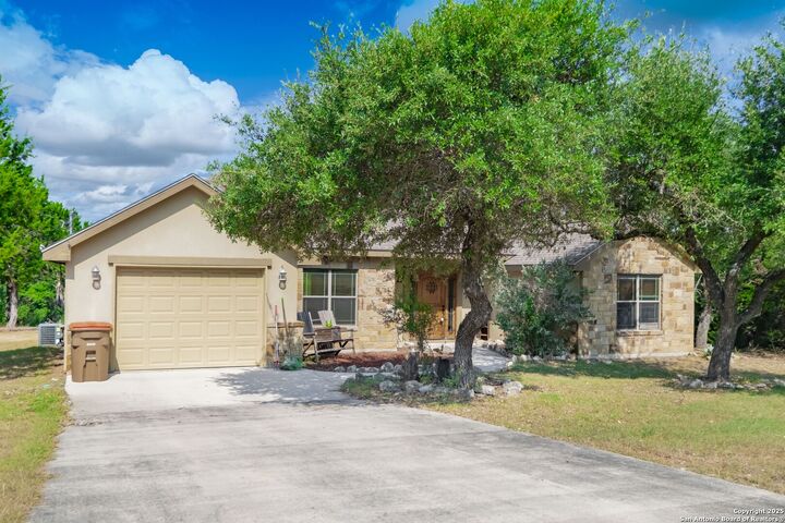 107 Garrett Way  Canyon Lake TX 78133 photo