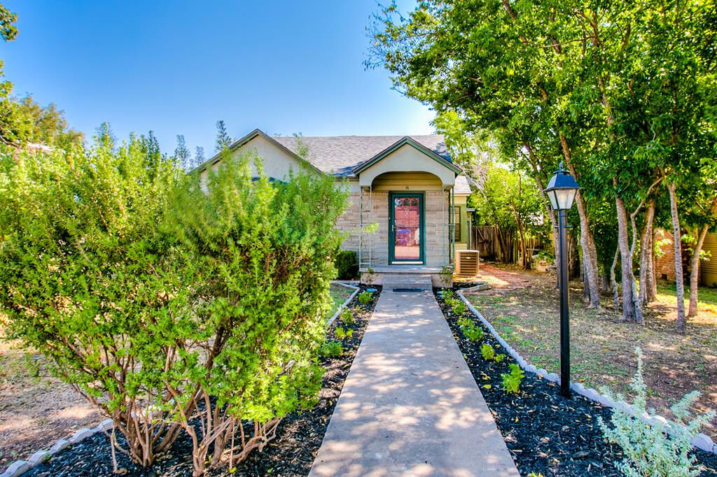 Property Photo:  16 N Adams Street  TX 76901 