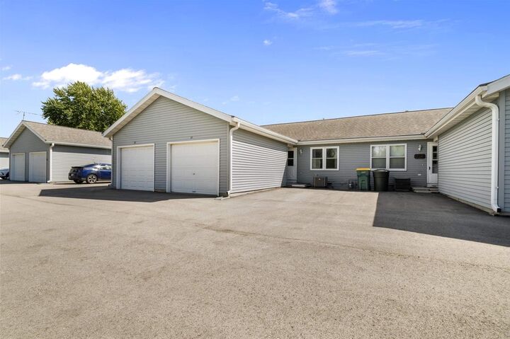 683 Beechwood Court 2F  Ripon WI 54971 photo