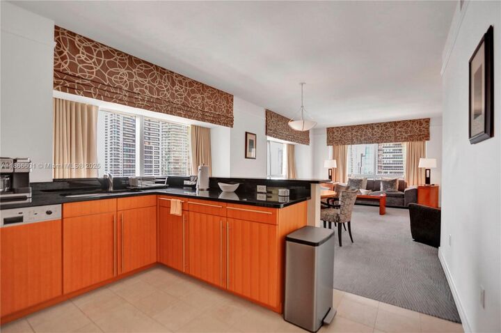 Property Photo: 1435 Brickell Ave 3212 FL 33131
