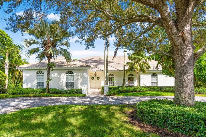 16121 SW 83rd Ave  Palmetto Bay FL 33157 photo