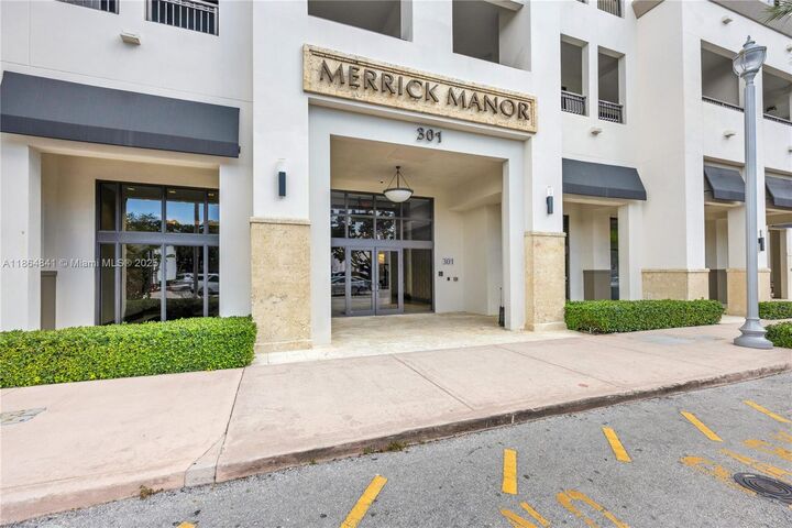 Property Photo: 301 Altara Ave 511 FL 33146