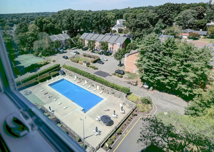 Property Photo:  2625 Park Avenue 10F  CT 06604 