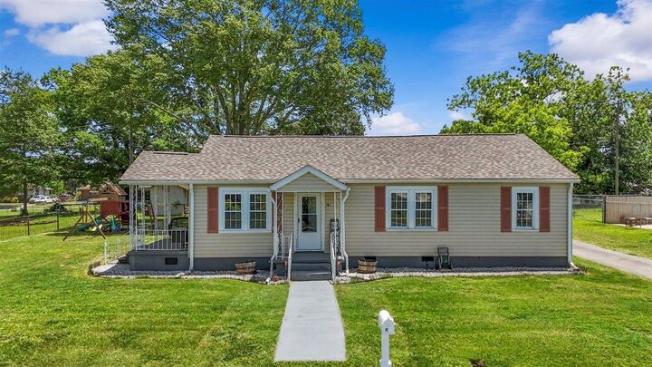 28 Woodward Street  Woodruff SC 29388 photo