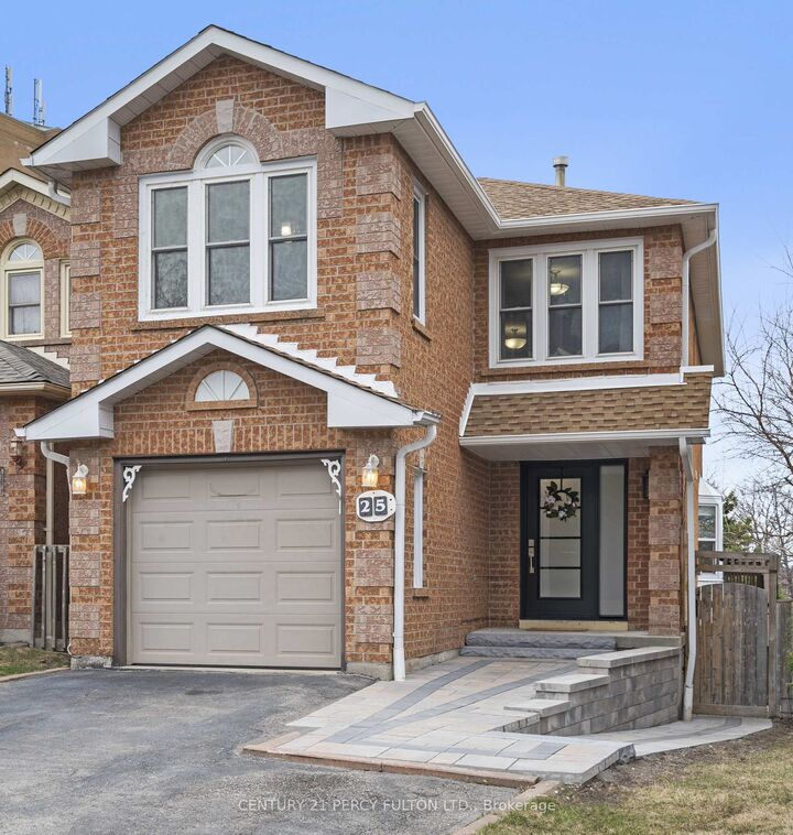 25 Heaver Drive  Whitby ON L1N 9K4 photo