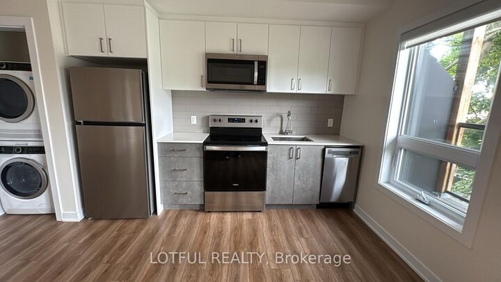 Photo de la propriété: 630 Churchill Avenue N 203 ON K1Z 5E8