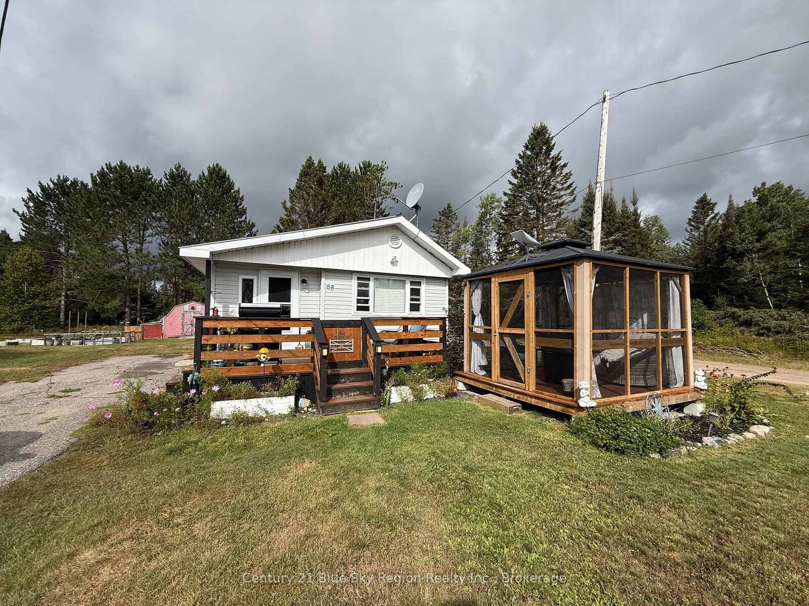 Property Photo:  15 Church Road B  ON P0H 2A0 