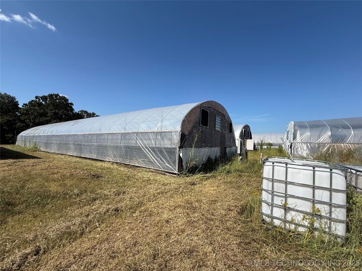 Property Photo:  17792 E 684 Road  OK 74464 