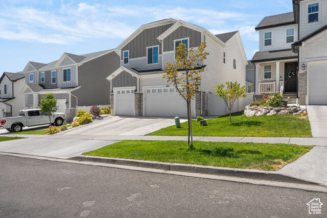 Property Photo: 2163 N Wild Hyacinth Dr UT 84045