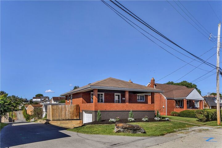 Property Photo: 2004 Orofino Street PA 15132