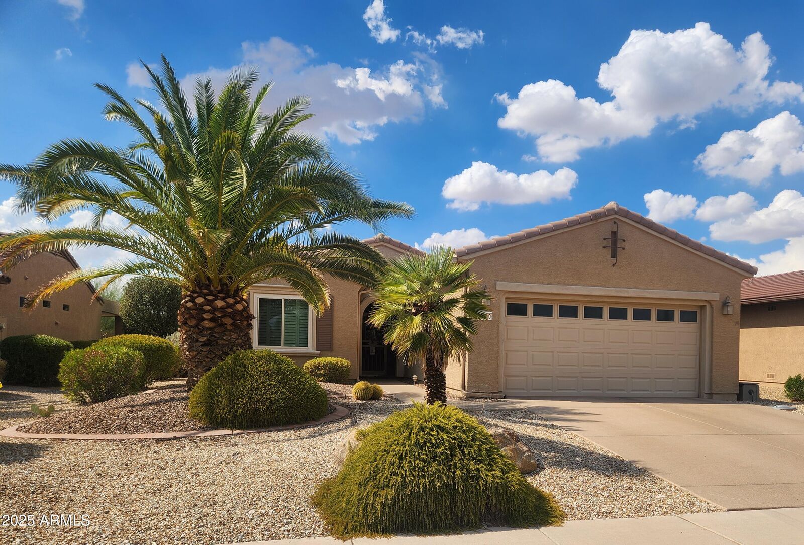 Property Photo: 20110 N London Bridge Drive AZ 85387
