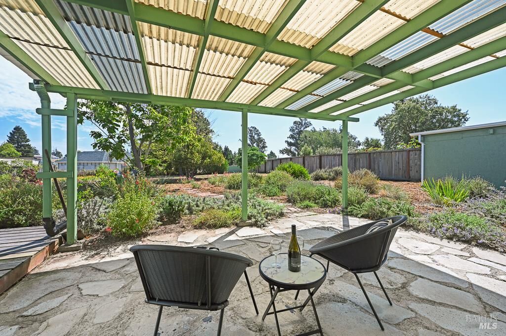 Property Photo:  5227 Wendell Lane  CA 95472 