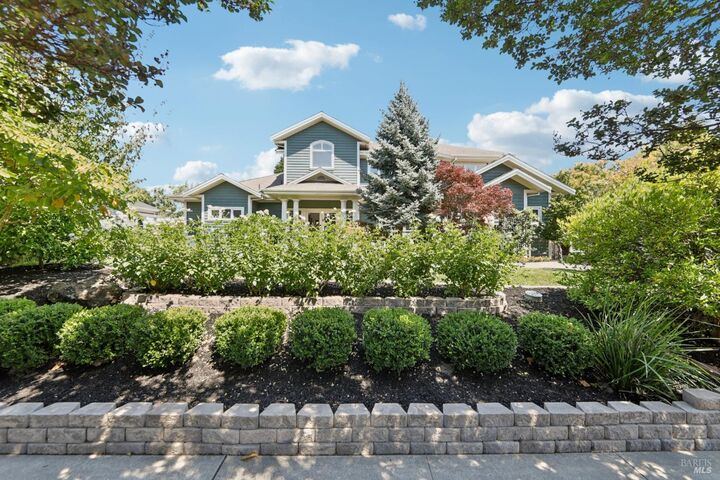 Property Photo:  161 E D Street  CA 94510 