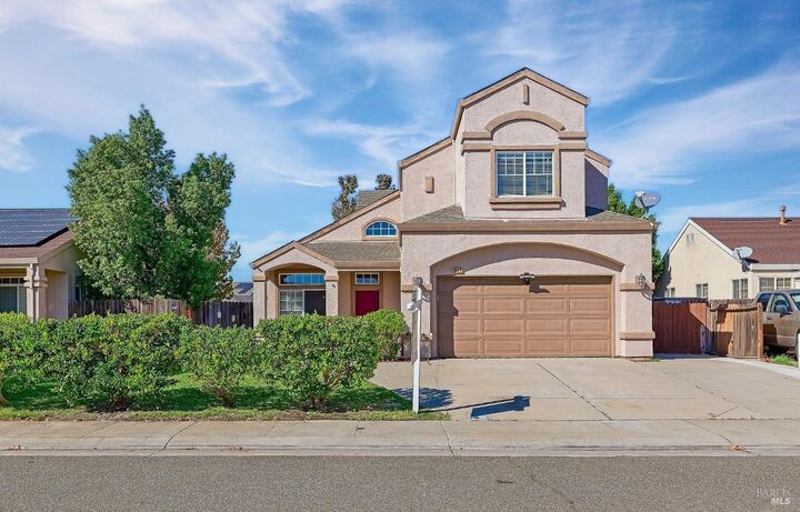 Property Photo:  513 De Flores Circle  CA 94571 