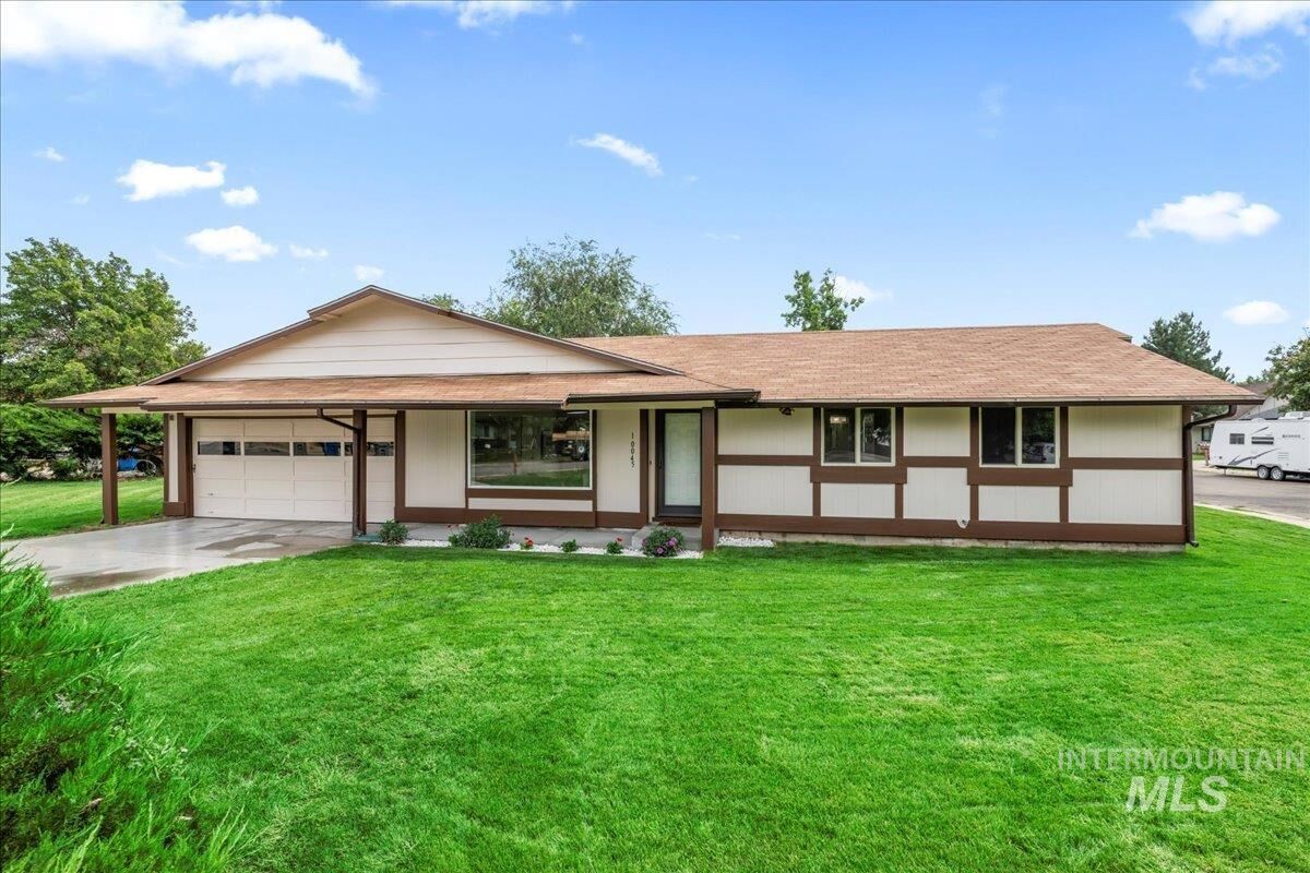 Property Photo:  10045 W Sussex Dr  ID 83704 