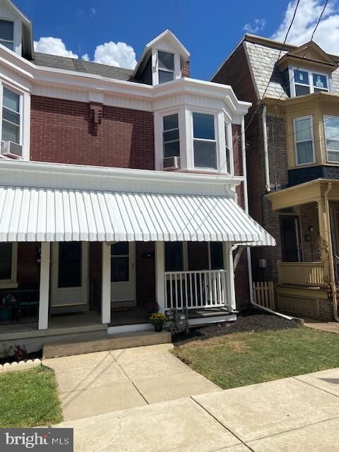 Property Photo:  623 Courtland Street  PA 17403 