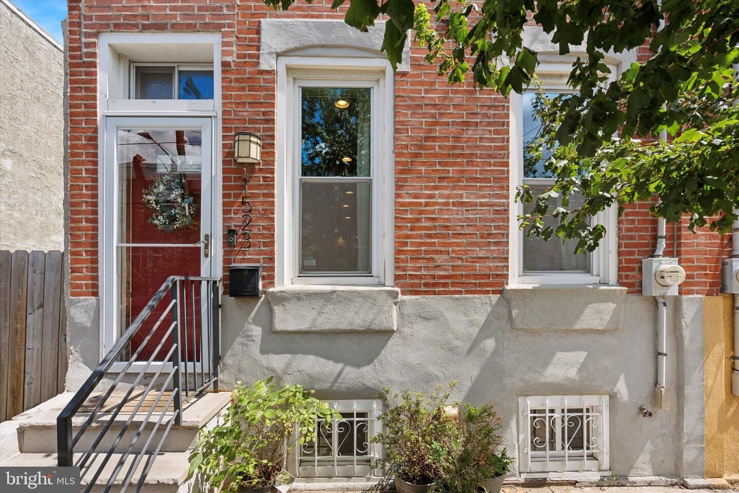 Property Photo: 1523 S 20th Street PA 19146