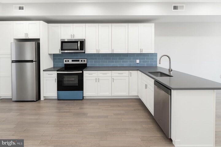 Property Photo: 1407 N 8th Street A2 PA 19122