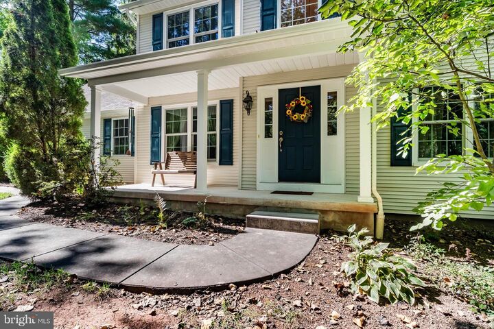 Property Photo: 565 Nauvoo Road PA 17339